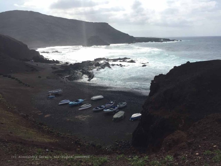 The_Escape_Diaries_canarie186